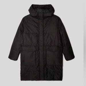 Everlane ReNew Black Puffer Small